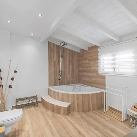 Anastasia Maisonette Sea View *